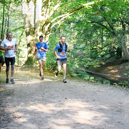 28.09.2025 - 33. Volkslauf durch das schöne Alstertal Dr. Thomas Lammeyer http://msf.ph/oto/8951078 28.09.2025 10:16:27 Laufen 89, 1552 meine-sportfotos.de