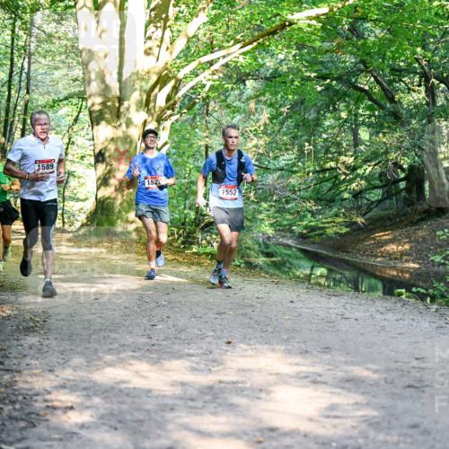 28.09.2025 - 33. Volkslauf durch das schöne Alstertal Dr. Thomas Lammeyer http://msf.ph/oto/8951079 28.09.2025 10:16:27 Laufen 1589, 152, 1552 meine-sportfotos.de