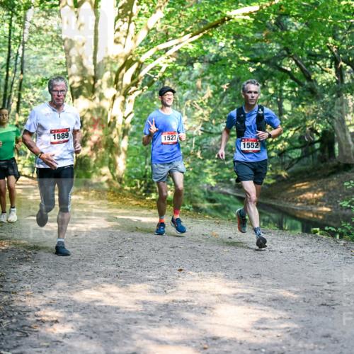 28.09.2025 - 33. Volkslauf durch das schöne Alstertal Dr. Thomas Lammeyer http://msf.ph/oto/8951083 28.09.2025 10:16:28 Laufen 1589, 1527, 1552 meine-sportfotos.de