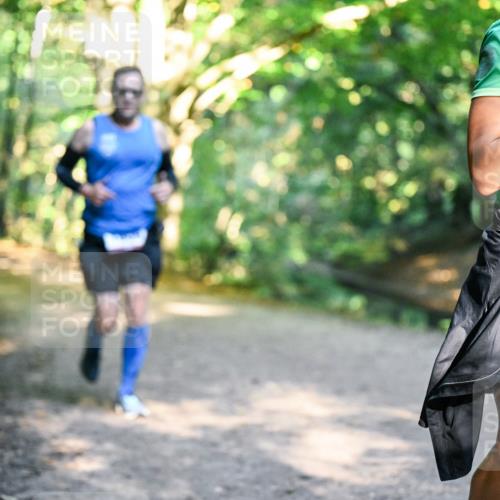 28.09.2025 - 33. Volkslauf durch das schöne Alstertal Dr. Thomas Lammeyer http://msf.ph/oto/8951108 28.09.2025 10:16:32 Laufen  meine-sportfotos.de