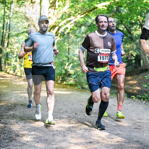 28.09.2025 - 33. Volkslauf durch das schöne Alstertal Dr. Thomas Lammeyer http://msf.ph/oto/8951193 28.09.2025 10:17:02 Laufen 1586, 10, 1577 meine-sportfotos.de