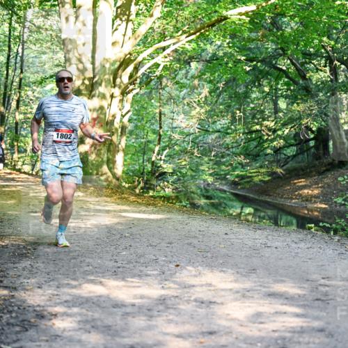 28.09.2025 - 33. Volkslauf durch das schöne Alstertal Dr. Thomas Lammeyer http://msf.ph/oto/8951206 28.09.2025 10:17:05 Laufen 1593, 1802 meine-sportfotos.de