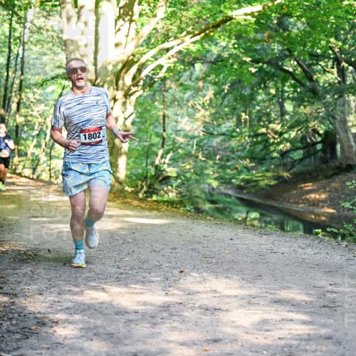 28.09.2025 - 33. Volkslauf durch das schöne Alstertal Dr. Thomas Lammeyer http://msf.ph/oto/8951209 28.09.2025 10:17:05 Laufen 1802 meine-sportfotos.de