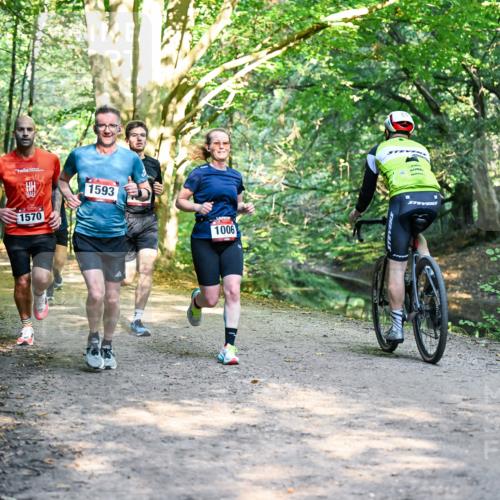 28.09.2025 - 33. Volkslauf durch das schöne Alstertal Dr. Thomas Lammeyer http://msf.ph/oto/8951236 28.09.2025 10:17:09 Laufen 1570, 1593, 1006 meine-sportfotos.de