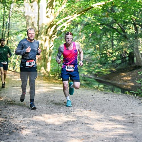 28.09.2025 - 33. Volkslauf durch das schöne Alstertal Dr. Thomas Lammeyer http://msf.ph/oto/8951277 28.09.2025 10:17:18 Laufen 594, 1573, 1569 meine-sportfotos.de