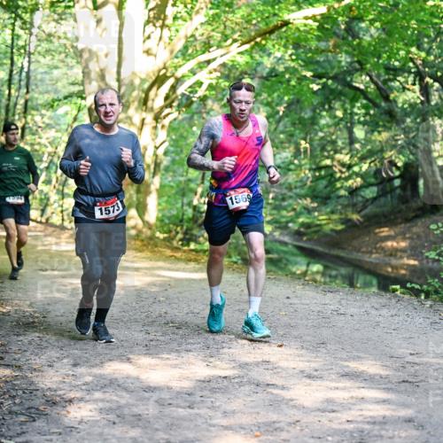 28.09.2025 - 33. Volkslauf durch das schöne Alstertal Dr. Thomas Lammeyer http://msf.ph/oto/8951278 28.09.2025 10:17:18 Laufen 1594, 201, 1573, 1569 meine-sportfotos.de