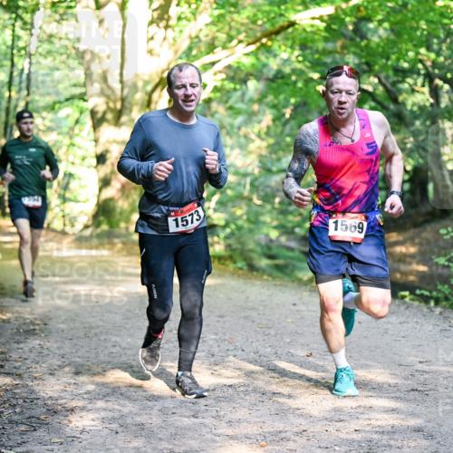 28.09.2025 - 33. Volkslauf durch das schöne Alstertal Dr. Thomas Lammeyer http://msf.ph/oto/8951282 28.09.2025 10:17:18 Laufen 1573, 1569 meine-sportfotos.de