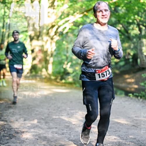 28.09.2025 - 33. Volkslauf durch das schöne Alstertal Dr. Thomas Lammeyer http://msf.ph/oto/8951287 28.09.2025 10:17:19 Laufen 1573, 15 meine-sportfotos.de