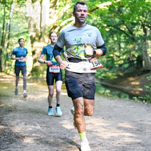 28.09.2025 - 33. Volkslauf durch das schöne Alstertal Dr. Thomas Lammeyer http://msf.ph/oto/8951309 28.09.2025 10:17:23 Laufen 19, 1008, 158 meine-sportfotos.de
