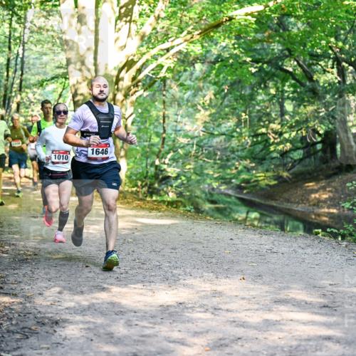 28.09.2025 - 33. Volkslauf durch das schöne Alstertal Dr. Thomas Lammeyer http://msf.ph/oto/8951393 28.09.2025 10:17:51 Laufen 1597, 1000, 1010, 1646 meine-sportfotos.de