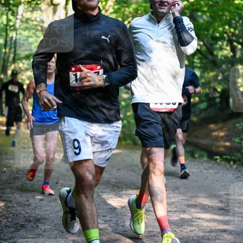 28.09.2025 - 33. Volkslauf durch das schöne Alstertal Dr. Thomas Lammeyer http://msf.ph/oto/8951421 28.09.2025 10:17:56 Laufen 1, 9 meine-sportfotos.de