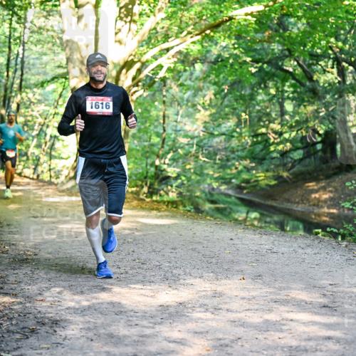 28.09.2025 - 33. Volkslauf durch das schöne Alstertal Dr. Thomas Lammeyer http://msf.ph/oto/8951433 28.09.2025 10:17:58 Laufen 1616 meine-sportfotos.de
