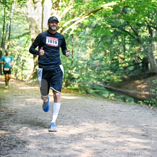 28.09.2025 - 33. Volkslauf durch das schöne Alstertal Dr. Thomas Lammeyer http://msf.ph/oto/8951435 28.09.2025 10:17:59 Laufen 1616 meine-sportfotos.de