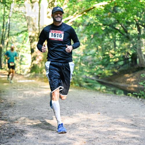 28.09.2025 - 33. Volkslauf durch das schöne Alstertal Dr. Thomas Lammeyer http://msf.ph/oto/8951438 28.09.2025 10:17:59 Laufen 1616 meine-sportfotos.de