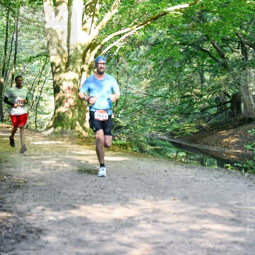 28.09.2025 - 33. Volkslauf durch das schöne Alstertal Dr. Thomas Lammeyer http://msf.ph/oto/8951445 28.09.2025 10:18:02 Laufen 1750, 1590, 1621 meine-sportfotos.de