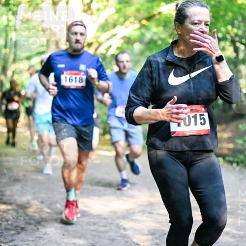 28.09.2025 - 33. Volkslauf durch das schöne Alstertal Dr. Thomas Lammeyer http://msf.ph/oto/8951530 28.09.2025 10:18:16 Laufen 1618, 015 meine-sportfotos.de