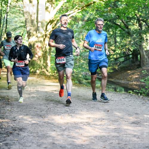 28.09.2025 - 33. Volkslauf durch das schöne Alstertal Dr. Thomas Lammeyer http://msf.ph/oto/8951682 28.09.2025 10:18:58 Laufen 1692, 1675, 1033, 1624, 1600 meine-sportfotos.de