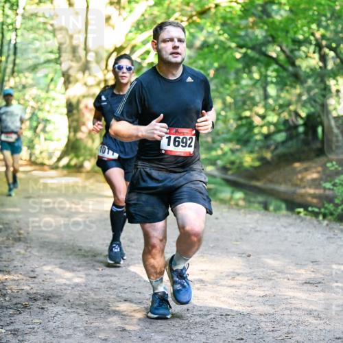 28.09.2025 - 33. Volkslauf durch das schöne Alstertal Dr. Thomas Lammeyer http://msf.ph/oto/8951709 28.09.2025 10:19:02 Laufen 1692 meine-sportfotos.de