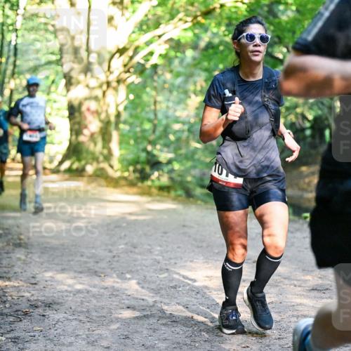28.09.2025 - 33. Volkslauf durch das schöne Alstertal Dr. Thomas Lammeyer http://msf.ph/oto/8951714 28.09.2025 10:19:03 Laufen 10, 16 meine-sportfotos.de