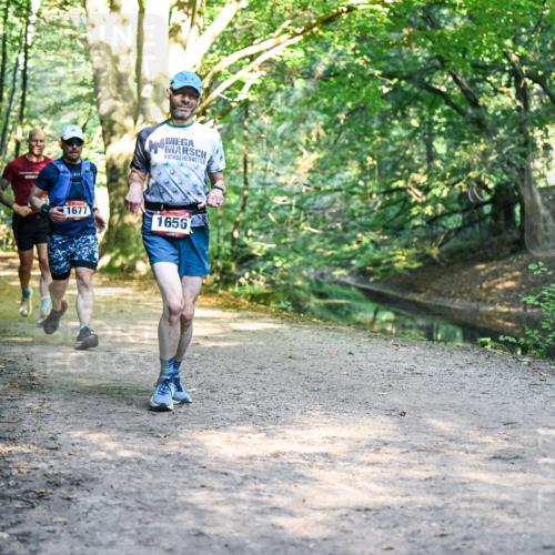28.09.2025 - 33. Volkslauf durch das schöne Alstertal Dr. Thomas Lammeyer http://msf.ph/oto/8951721 28.09.2025 10:19:05 Laufen 1677, 1656 meine-sportfotos.de