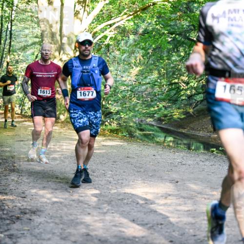28.09.2025 - 33. Volkslauf durch das schöne Alstertal Dr. Thomas Lammeyer http://msf.ph/oto/8951730 28.09.2025 10:19:06 Laufen 1606, 1613, 1677, 1656 meine-sportfotos.de