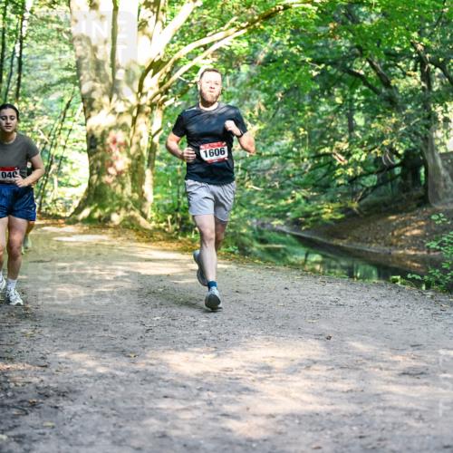 28.09.2025 - 33. Volkslauf durch das schöne Alstertal Dr. Thomas Lammeyer http://msf.ph/oto/8951748 28.09.2025 10:19:10 Laufen 1040, 1606 meine-sportfotos.de