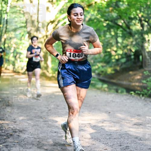 28.09.2025 - 33. Volkslauf durch das schöne Alstertal Dr. Thomas Lammeyer http://msf.ph/oto/8951762 28.09.2025 10:19:12 Laufen 1040 meine-sportfotos.de