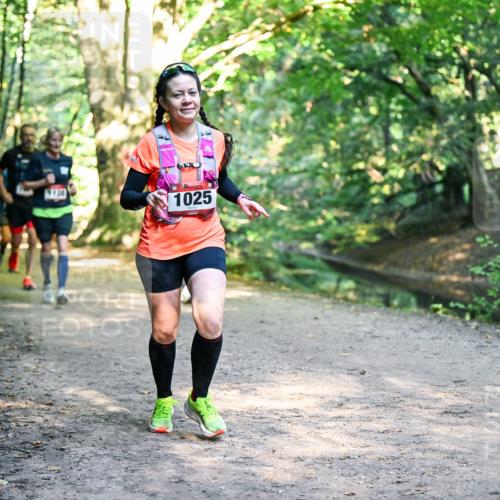 28.09.2025 - 33. Volkslauf durch das schöne Alstertal Dr. Thomas Lammeyer http://msf.ph/oto/8951799 28.09.2025 10:19:19 Laufen 1420, 1025 meine-sportfotos.de