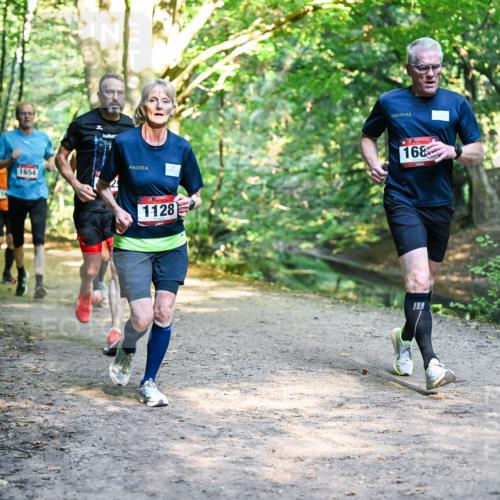 28.09.2025 - 33. Volkslauf durch das schöne Alstertal Dr. Thomas Lammeyer http://msf.ph/oto/8951811 28.09.2025 10:19:21 Laufen 1654, 1128, 168 meine-sportfotos.de