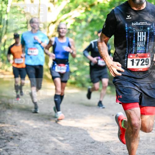 28.09.2025 - 33. Volkslauf durch das schöne Alstertal Dr. Thomas Lammeyer http://msf.ph/oto/8951820 28.09.2025 10:19:23 Laufen 1729 meine-sportfotos.de