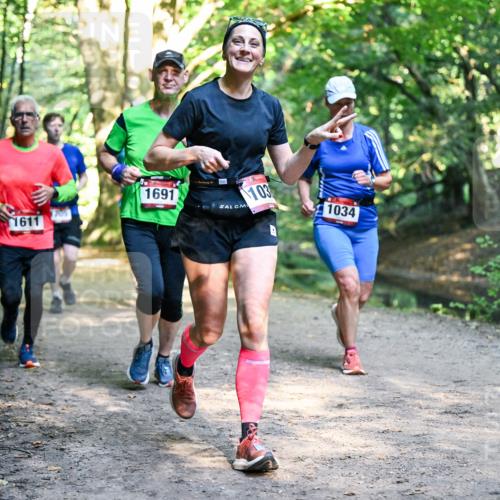 28.09.2025 - 33. Volkslauf durch das schöne Alstertal Dr. Thomas Lammeyer http://msf.ph/oto/8951871 28.09.2025 10:19:31 Laufen 1611, 1691, 103, 1034 meine-sportfotos.de