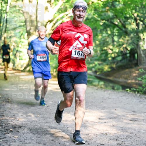 28.09.2025 - 33. Volkslauf durch das schöne Alstertal Dr. Thomas Lammeyer http://msf.ph/oto/8951970 28.09.2025 10:19:49 Laufen 1684, 1674 meine-sportfotos.de