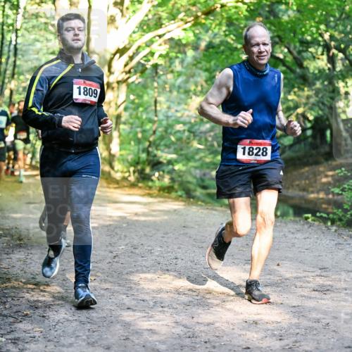 28.09.2025 - 33. Volkslauf durch das schöne Alstertal Dr. Thomas Lammeyer http://msf.ph/oto/8951994 28.09.2025 10:19:53 Laufen 1809, 1828 meine-sportfotos.de