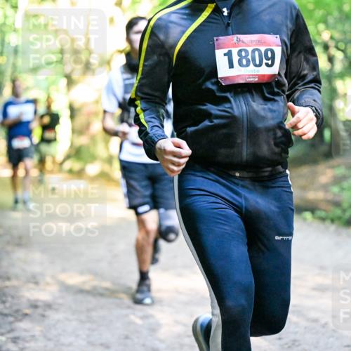 28.09.2025 - 33. Volkslauf durch das schöne Alstertal Dr. Thomas Lammeyer http://msf.ph/oto/8952003 28.09.2025 10:19:54 Laufen 1809 meine-sportfotos.de