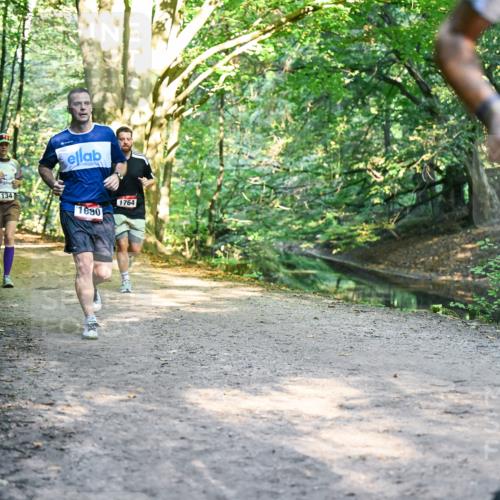 28.09.2025 - 33. Volkslauf durch das schöne Alstertal Dr. Thomas Lammeyer http://msf.ph/oto/8952009 28.09.2025 10:19:56 Laufen 1134, 1680, 1764, 17 meine-sportfotos.de