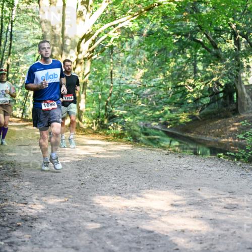 28.09.2025 - 33. Volkslauf durch das schöne Alstertal Dr. Thomas Lammeyer http://msf.ph/oto/8952010 28.09.2025 10:19:56 Laufen 1134, 1680, 1764 meine-sportfotos.de