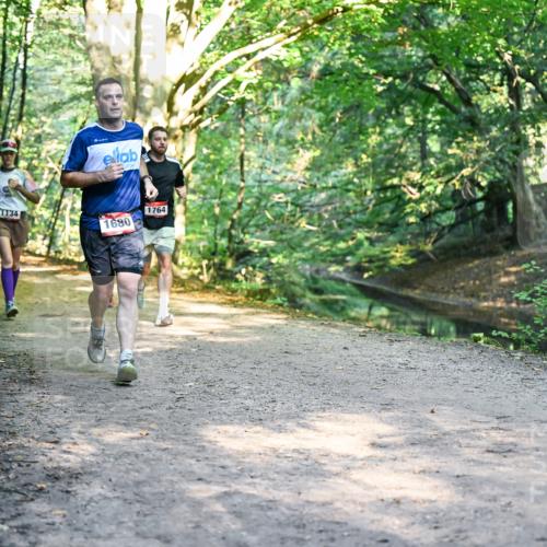 28.09.2025 - 33. Volkslauf durch das schöne Alstertal Dr. Thomas Lammeyer http://msf.ph/oto/8952011 28.09.2025 10:19:56 Laufen 1664, 1134, 1680, 1764 meine-sportfotos.de