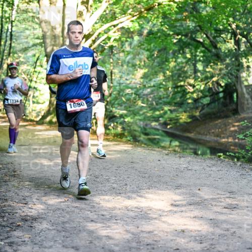 28.09.2025 - 33. Volkslauf durch das schöne Alstertal Dr. Thomas Lammeyer http://msf.ph/oto/8952016 28.09.2025 10:19:57 Laufen 1134, 1680, 764 meine-sportfotos.de