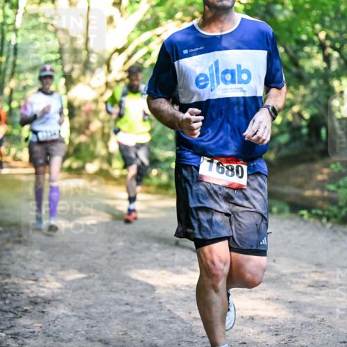 28.09.2025 - 33. Volkslauf durch das schöne Alstertal Dr. Thomas Lammeyer http://msf.ph/oto/8952025 28.09.2025 10:19:58 Laufen 1680 meine-sportfotos.de