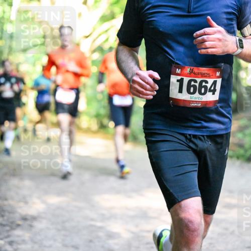 28.09.2025 - 33. Volkslauf durch das schöne Alstertal Dr. Thomas Lammeyer http://msf.ph/oto/8952059 28.09.2025 10:20:03 Laufen 1664 meine-sportfotos.de