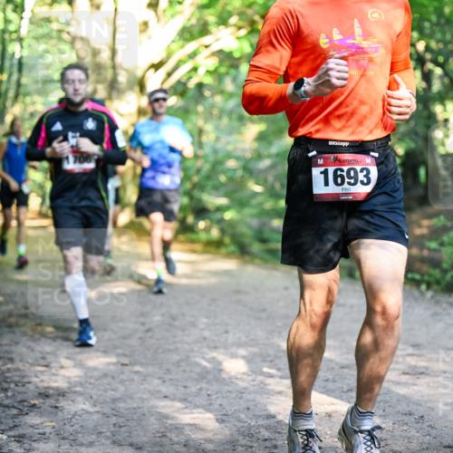28.09.2025 - 33. Volkslauf durch das schöne Alstertal Dr. Thomas Lammeyer http://msf.ph/oto/8952069 28.09.2025 10:20:05 Laufen 706, 1693 meine-sportfotos.de