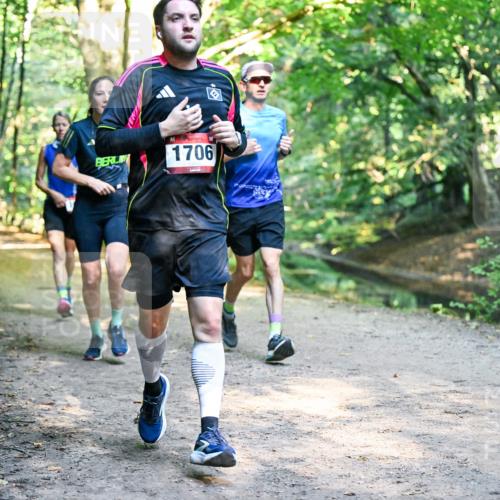 28.09.2025 - 33. Volkslauf durch das schöne Alstertal Dr. Thomas Lammeyer http://msf.ph/oto/8952075 28.09.2025 10:20:06 Laufen 1706 meine-sportfotos.de
