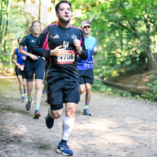 28.09.2025 - 33. Volkslauf durch das schöne Alstertal Dr. Thomas Lammeyer http://msf.ph/oto/8952076 28.09.2025 10:20:06 Laufen 706 meine-sportfotos.de