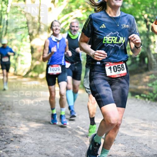 28.09.2025 - 33. Volkslauf durch das schöne Alstertal Dr. Thomas Lammeyer http://msf.ph/oto/8952087 28.09.2025 10:20:08 Laufen 5, 1029, 1058 meine-sportfotos.de