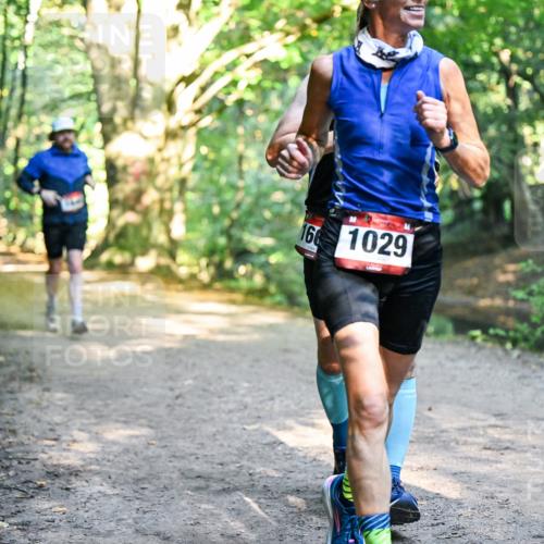 28.09.2025 - 33. Volkslauf durch das schöne Alstertal Dr. Thomas Lammeyer http://msf.ph/oto/8952091 28.09.2025 10:20:09 Laufen 16, 1029 meine-sportfotos.de