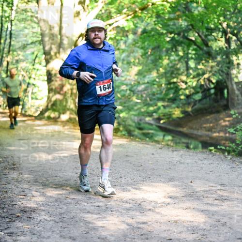 28.09.2025 - 33. Volkslauf durch das schöne Alstertal Dr. Thomas Lammeyer http://msf.ph/oto/8952101 28.09.2025 10:20:11 Laufen 1640 meine-sportfotos.de