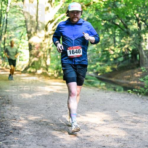 28.09.2025 - 33. Volkslauf durch das schöne Alstertal Dr. Thomas Lammeyer http://msf.ph/oto/8952104 28.09.2025 10:20:12 Laufen 1640 meine-sportfotos.de