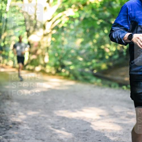 28.09.2025 - 33. Volkslauf durch das schöne Alstertal Dr. Thomas Lammeyer http://msf.ph/oto/8952111 28.09.2025 10:20:13 Laufen 1640 meine-sportfotos.de