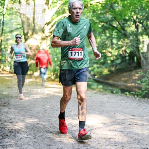 28.09.2025 - 33. Volkslauf durch das schöne Alstertal Dr. Thomas Lammeyer http://msf.ph/oto/8952115 28.09.2025 10:20:19 Laufen 2025, 1044, 1711 meine-sportfotos.de