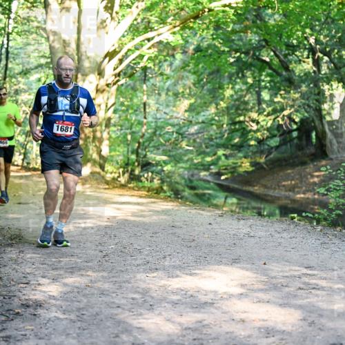 28.09.2025 - 33. Volkslauf durch das schöne Alstertal Dr. Thomas Lammeyer http://msf.ph/oto/8952165 28.09.2025 10:20:35 Laufen 1681, 1659 meine-sportfotos.de